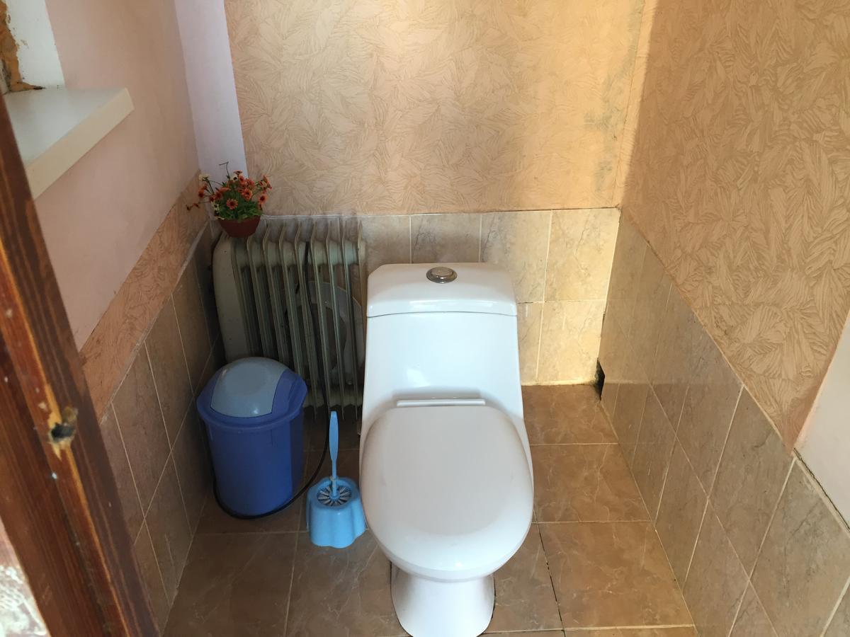 Guest House Nana Гагра Екстериор снимка